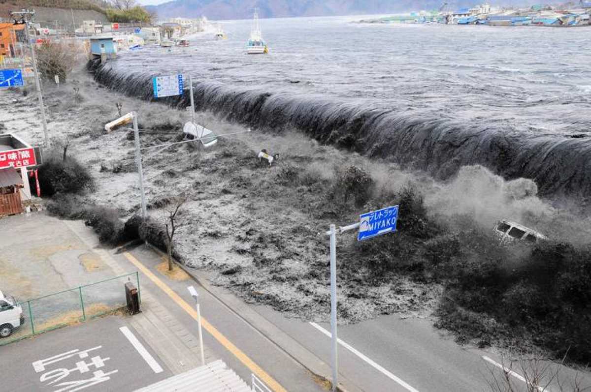 tsunamis